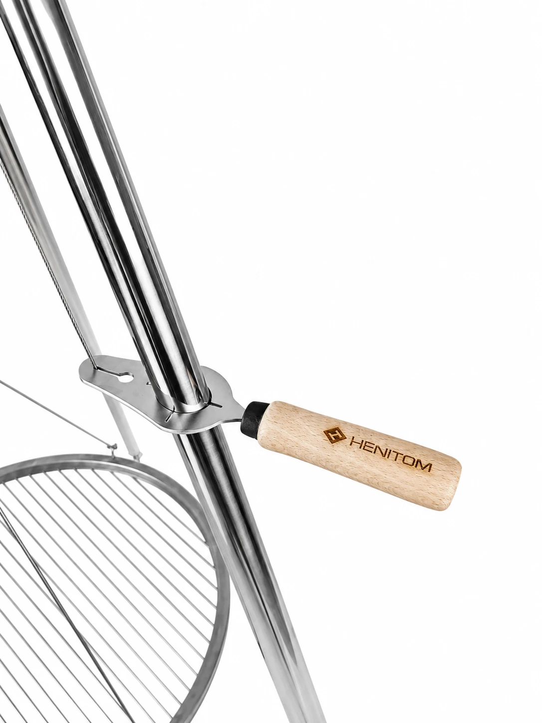 Grill tripod